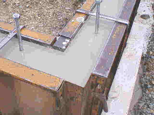 �l�@�A���J�[�{���g���t