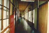 旧静岡詰所廊下