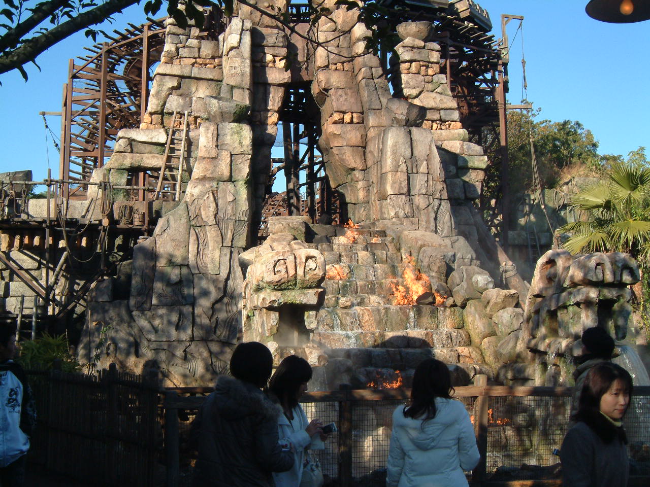 ���C�W���O�X�s���b�c